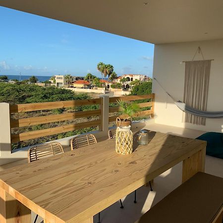 Isla Penthouse & Garden Apartments Bonaire Playa Exteriör bild