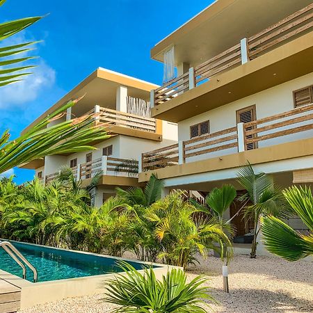 Isla Penthouse & Garden Apartments Bonaire Playa Exteriör bild