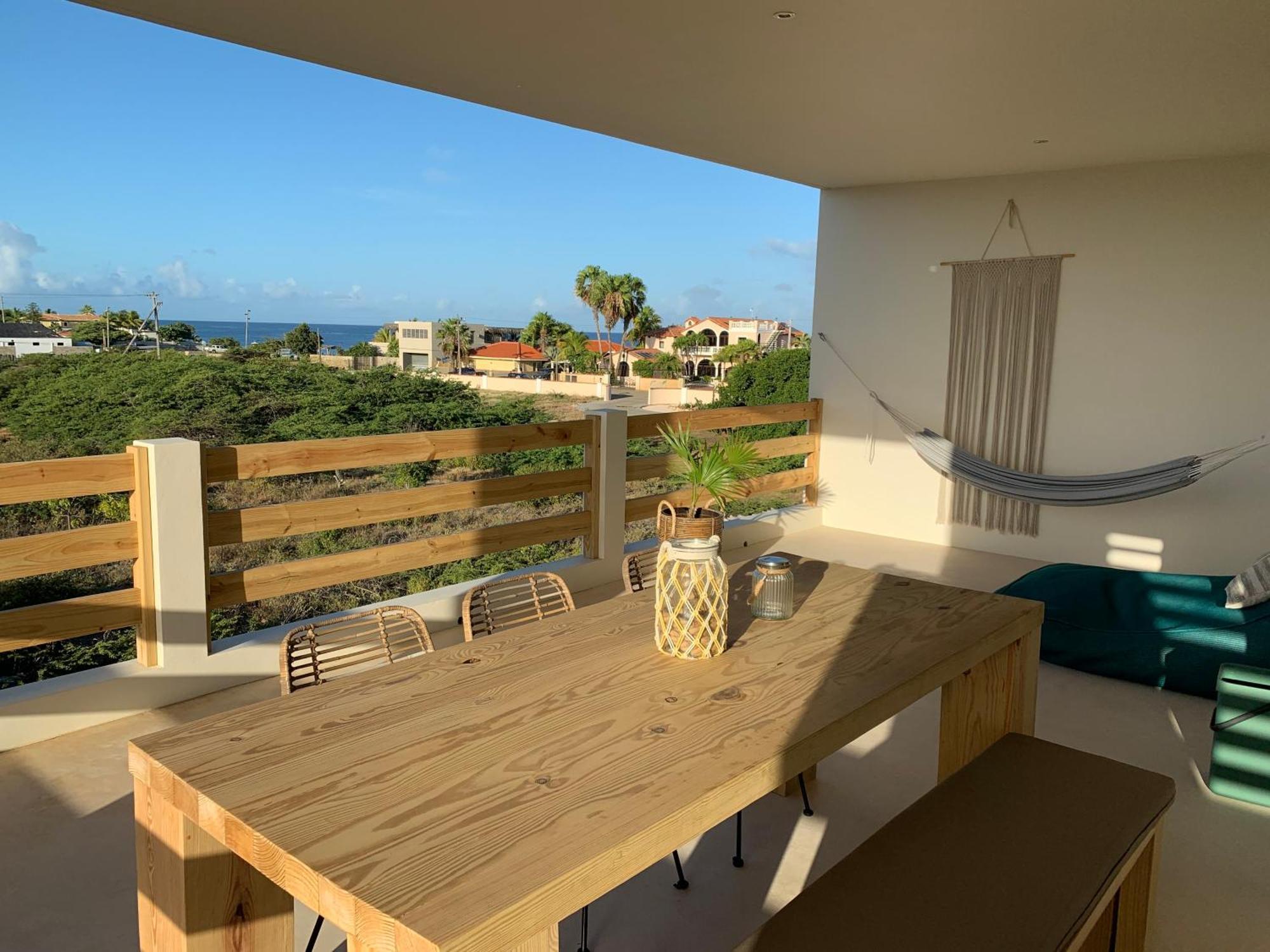 Isla Penthouse & Garden Apartments Bonaire Playa Exteriör bild